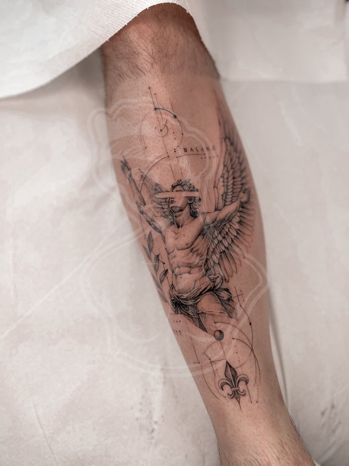 Tatuaż Graphic / ornament aniol - ArcyTattoo Lublin