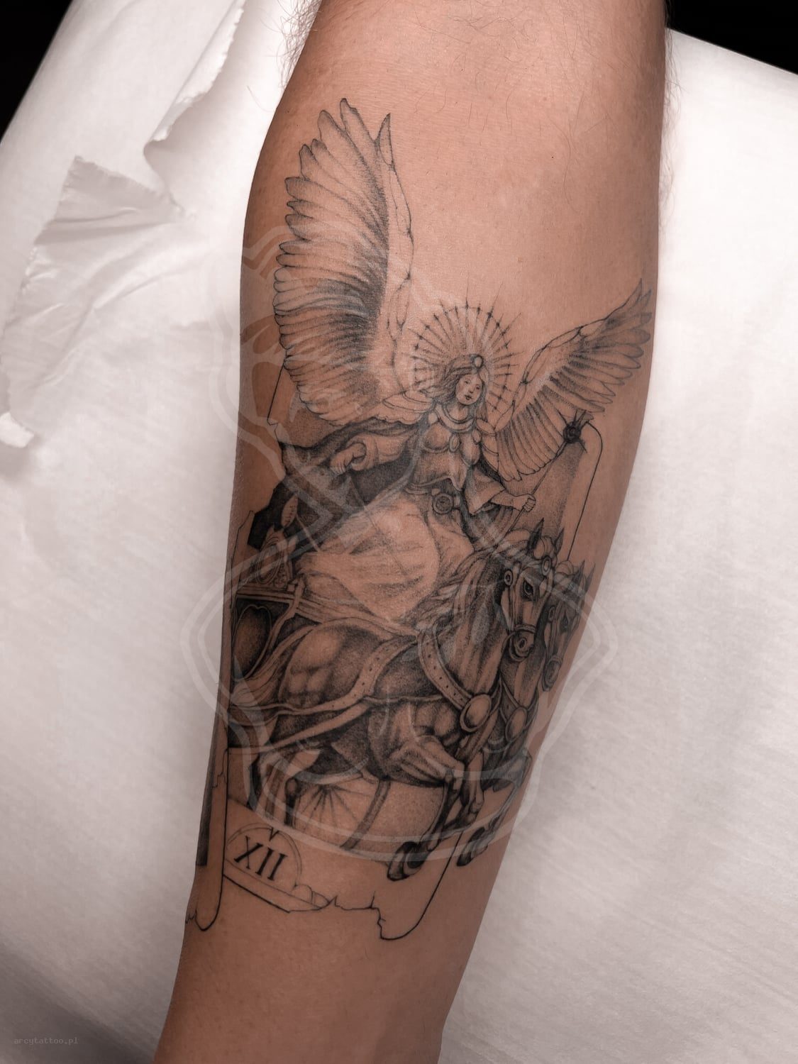 Tatuaż Graphic / ornament tarot rycerz - ArcyTattoo Lublin